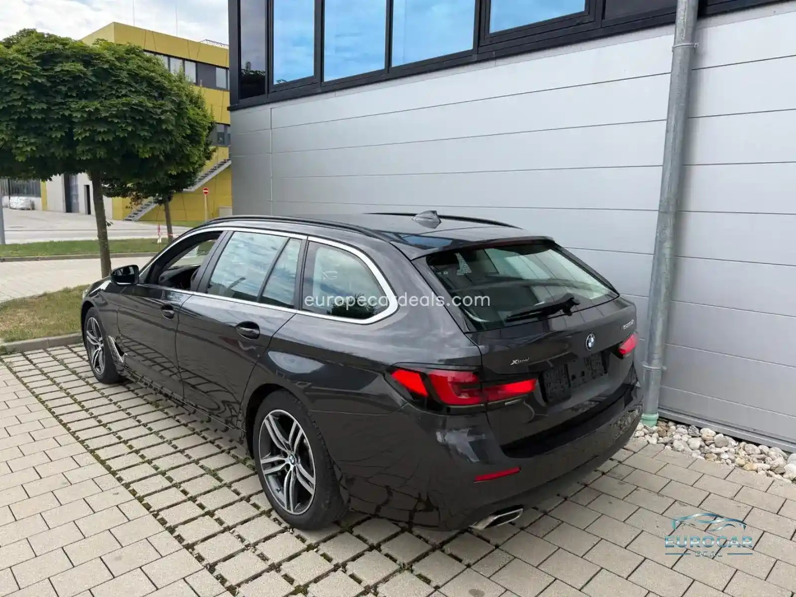 BMW 520