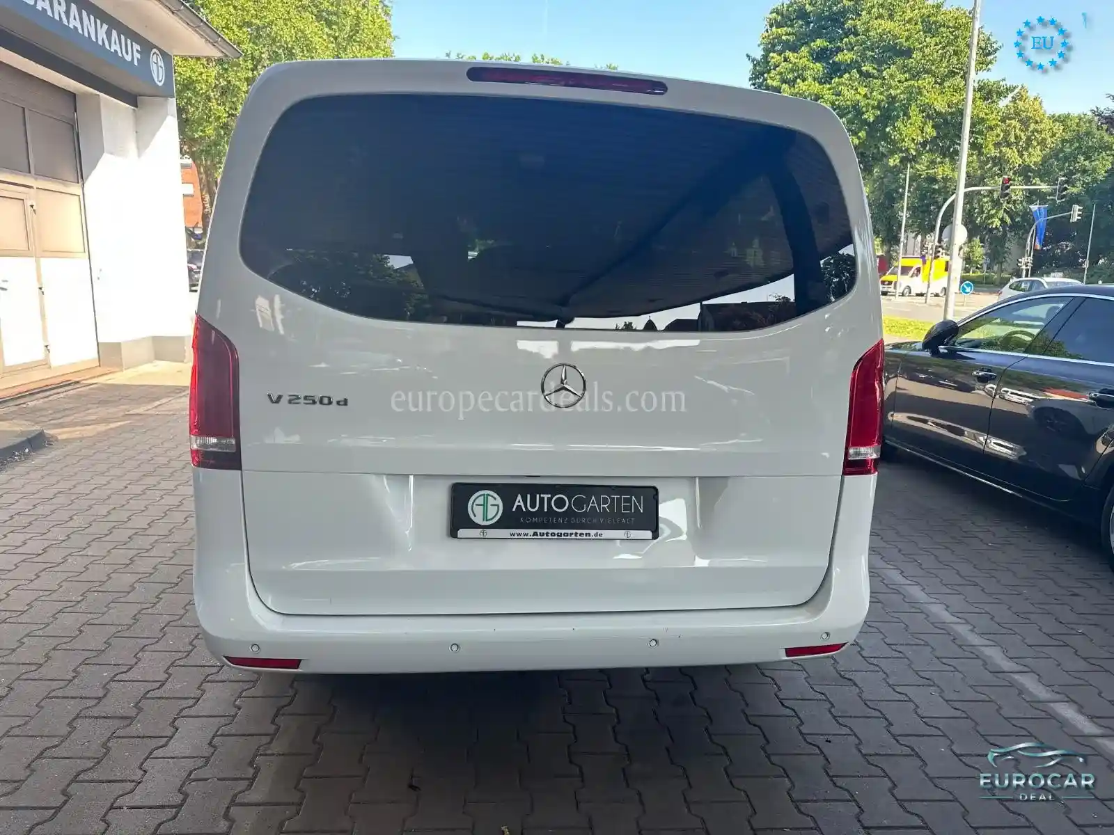 Mercedes-Benz V 250