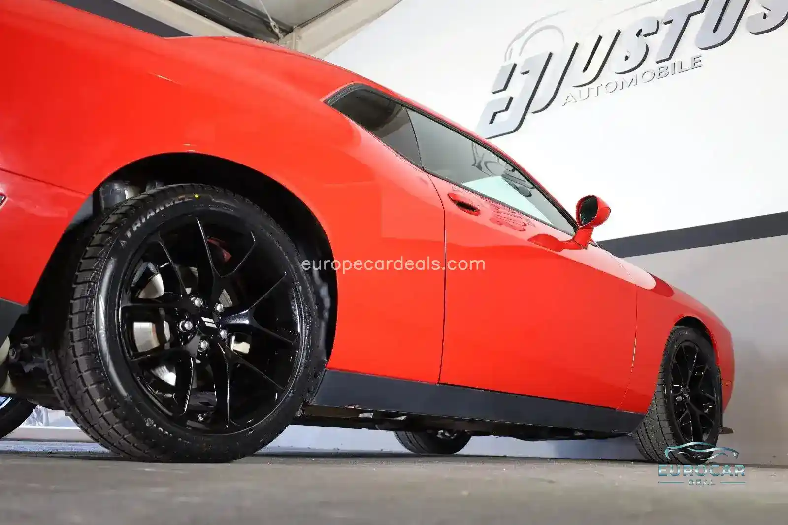 Dodge Challenger