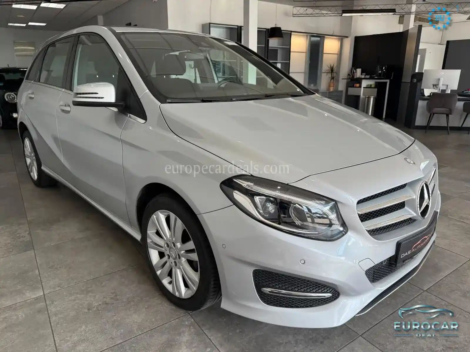 Mercedes-Benz B 180