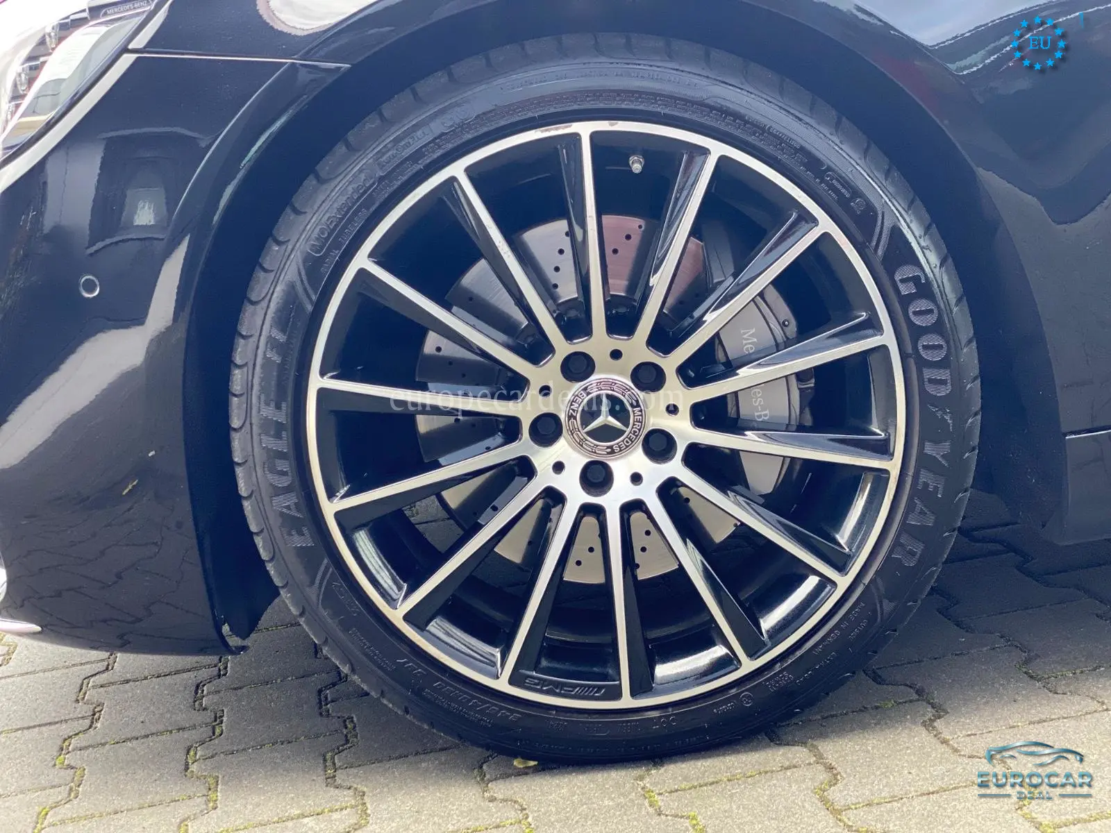 Mercedes-Benz S 400