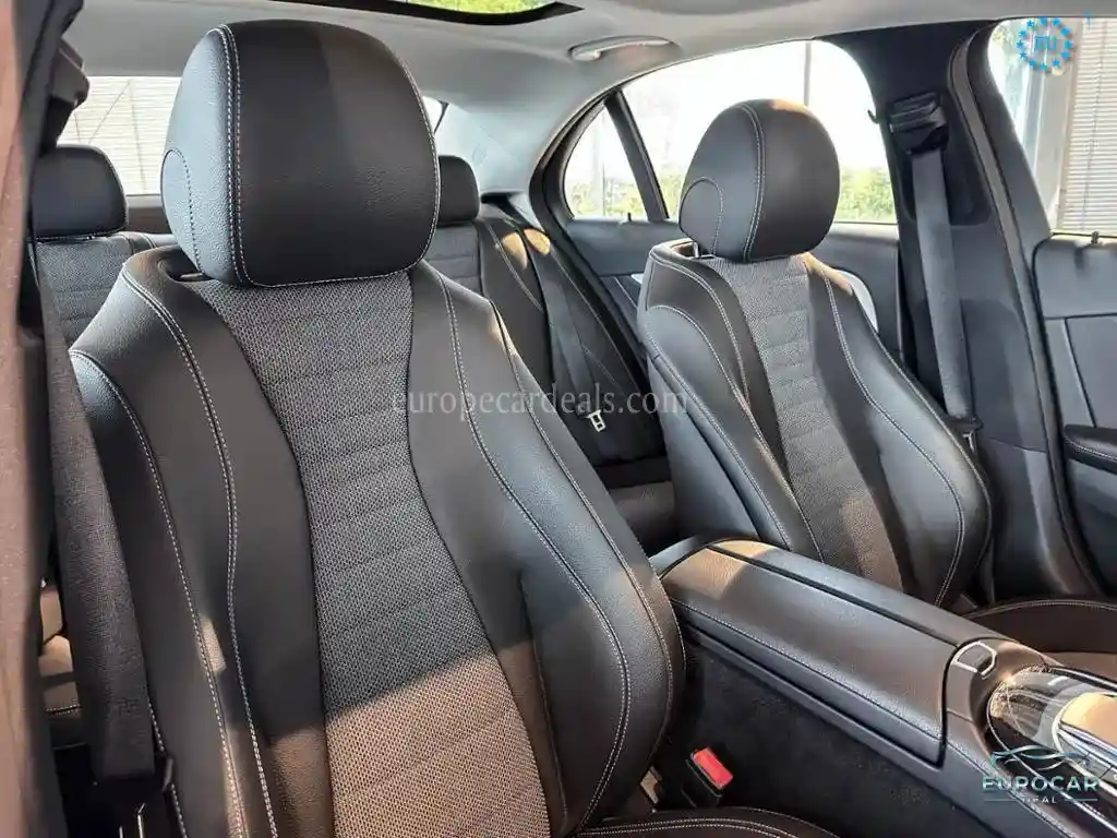 Mercedes-Benz E 220