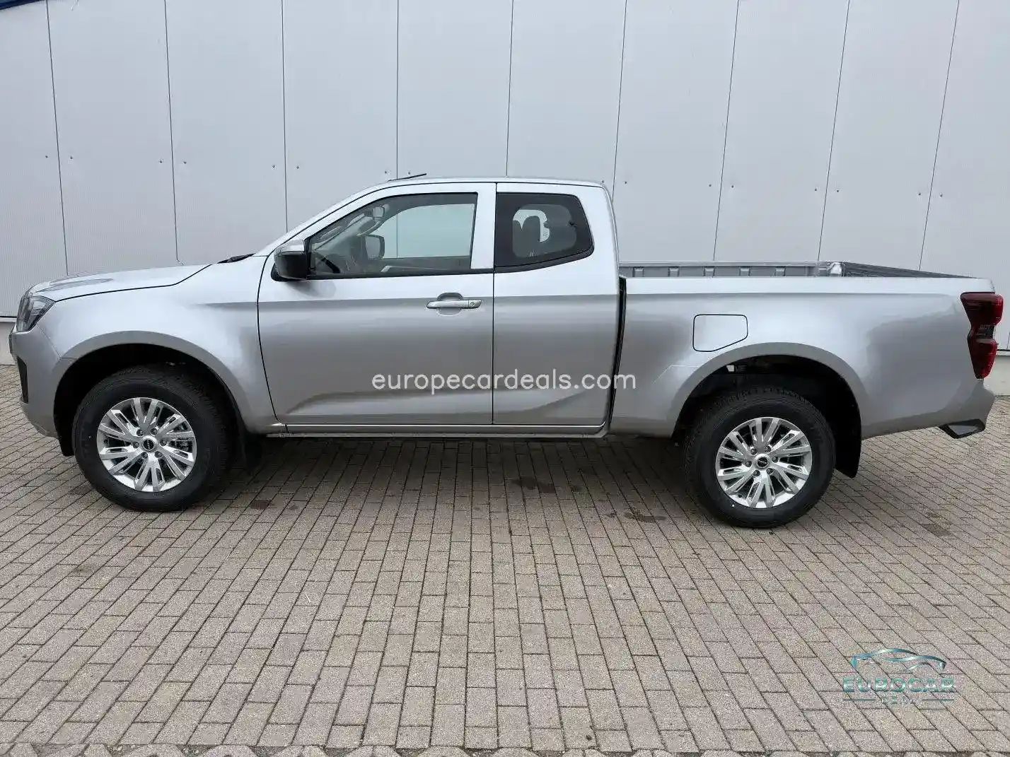 Space Cab AT LS 4WD mit Ahk
