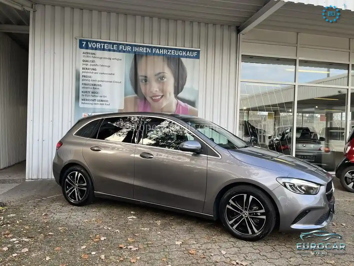 Mercedes-Benz B 200