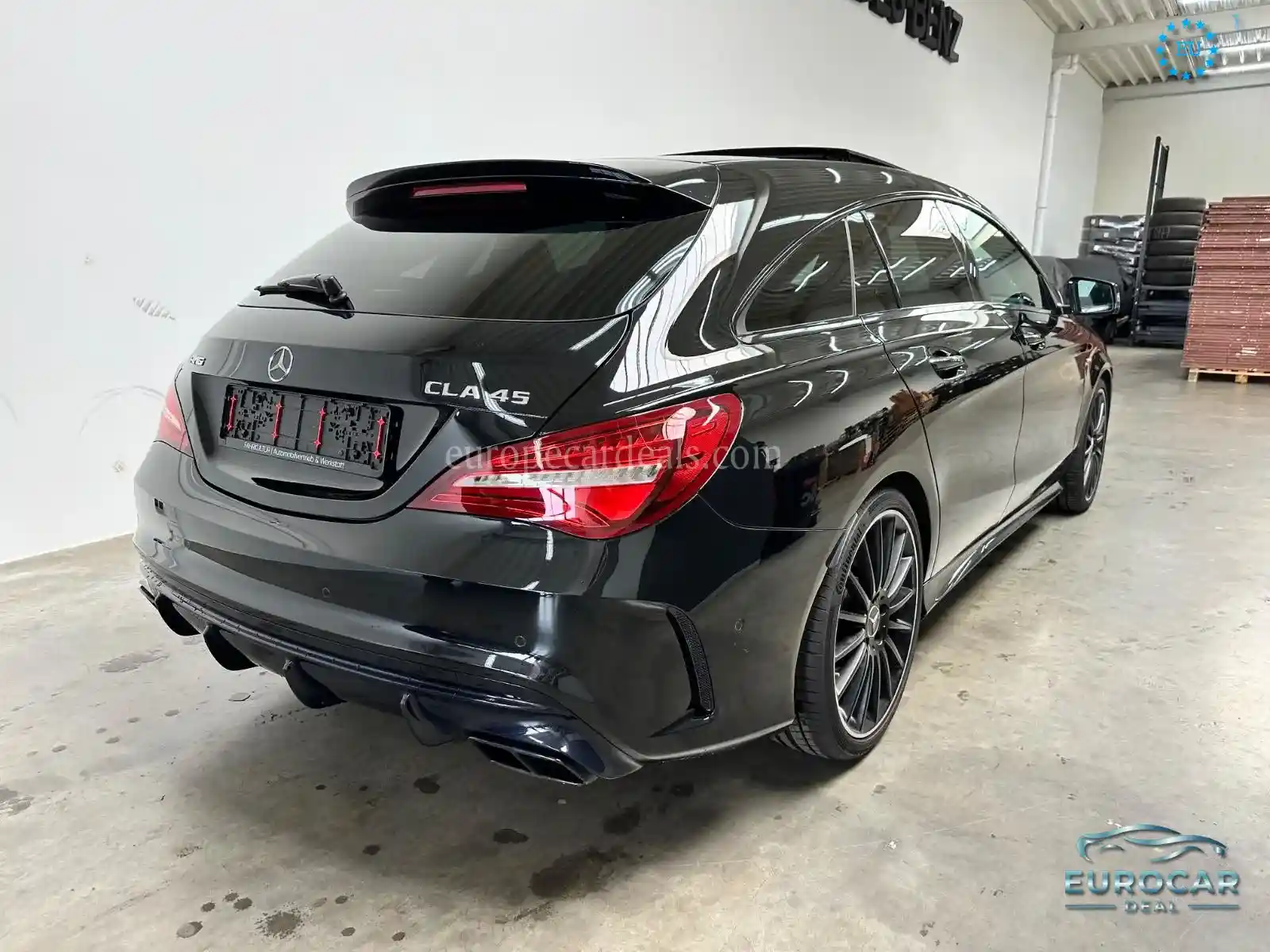 Mercedes-Benz CLA 45 AMG