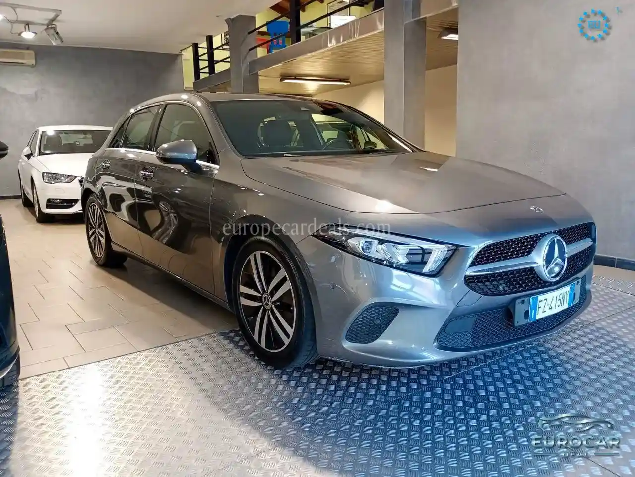 Mercedes-Benz A 180