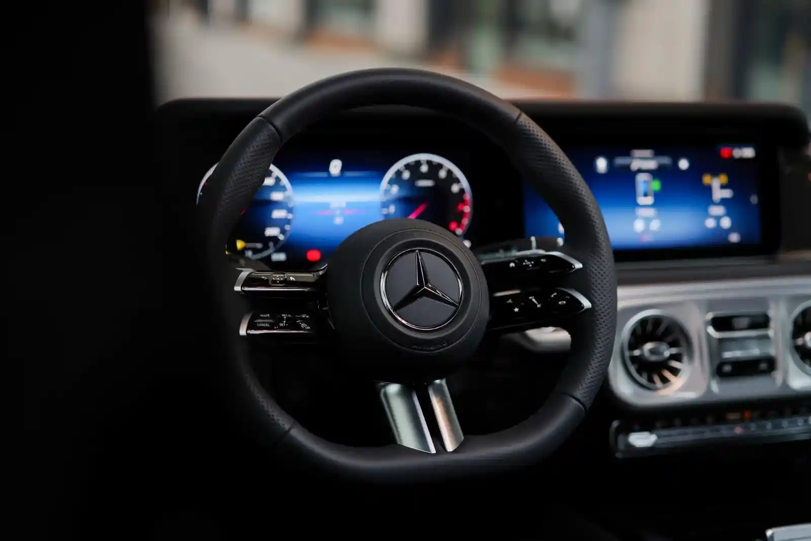 Mercedes-Benz G 500
