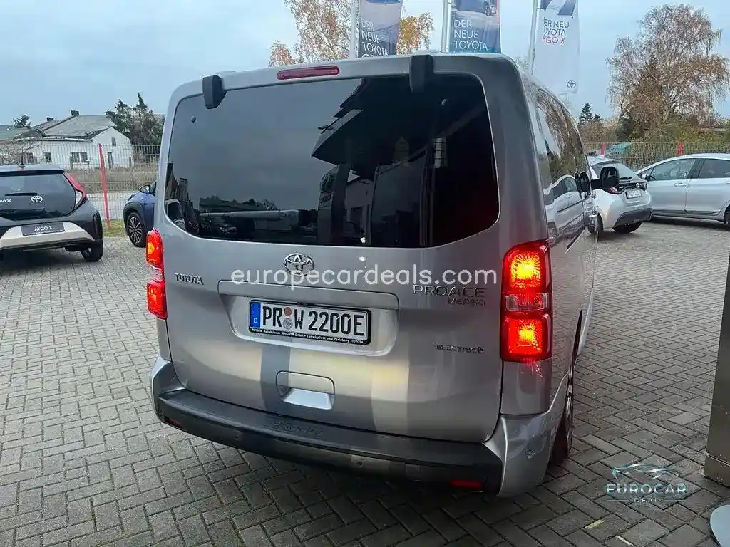 Toyota Proace (Verso)