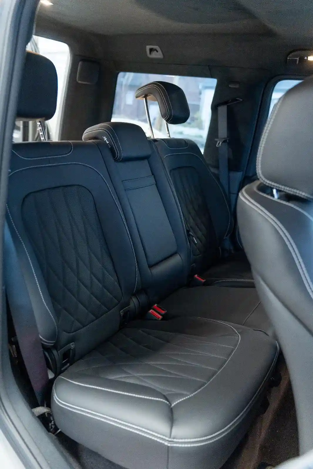 Mercedes-Benz G 500