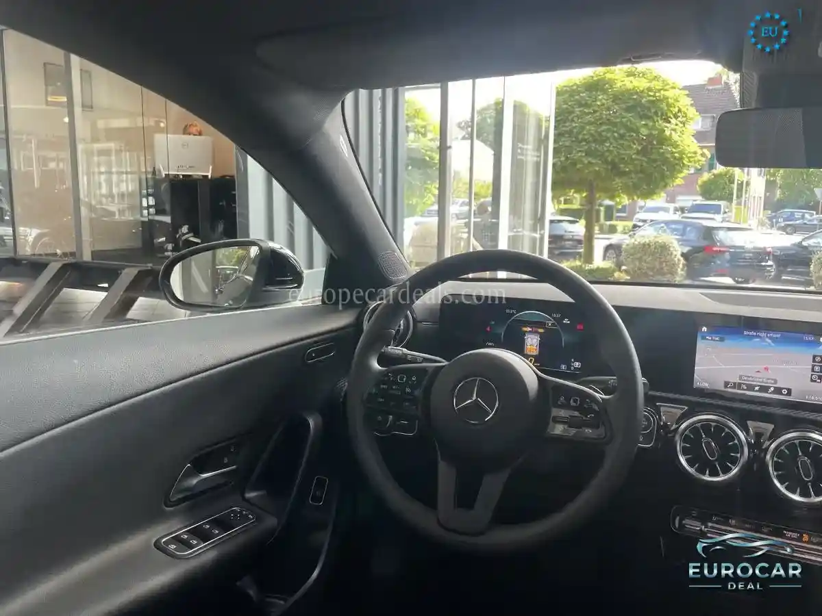 Mercedes-Benz CLA 200 Shooting Brake