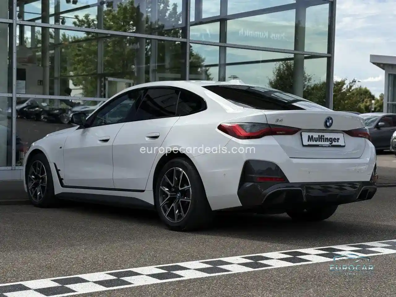 BMW i4