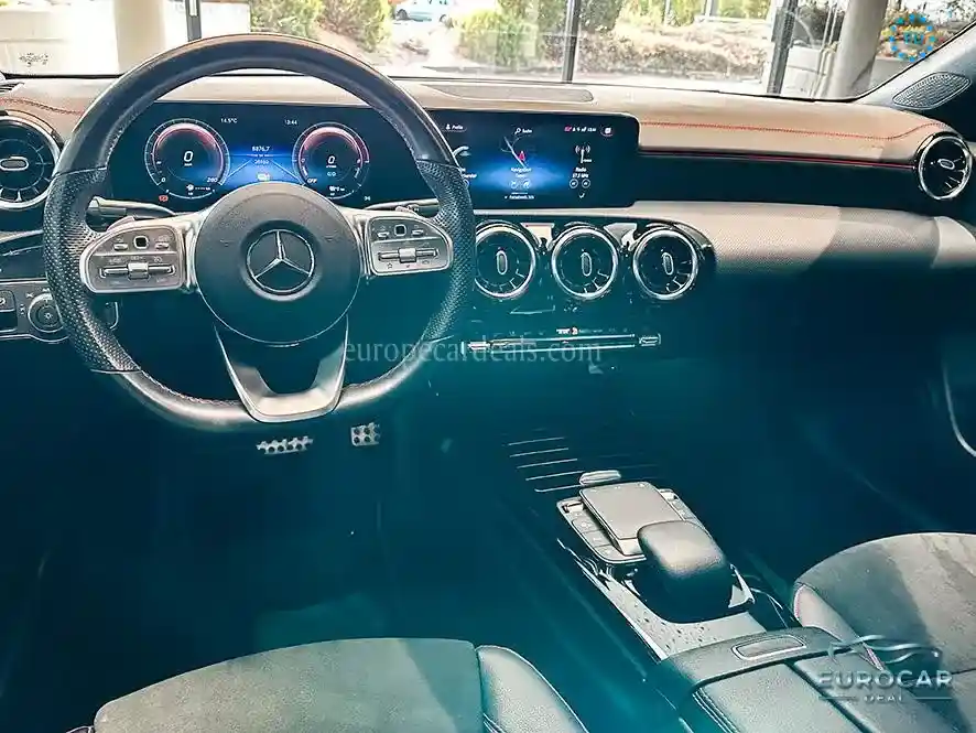 Mercedes-Benz CLA 250