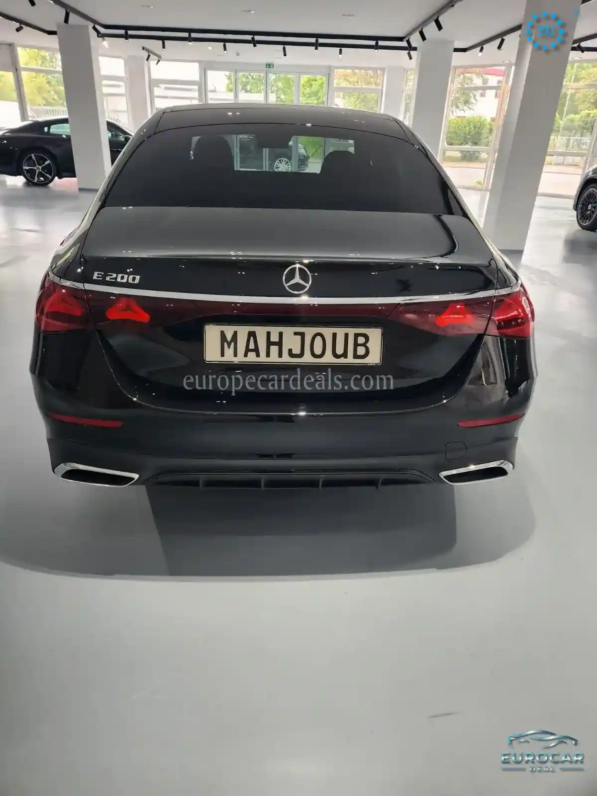 Mercedes-Benz E 200