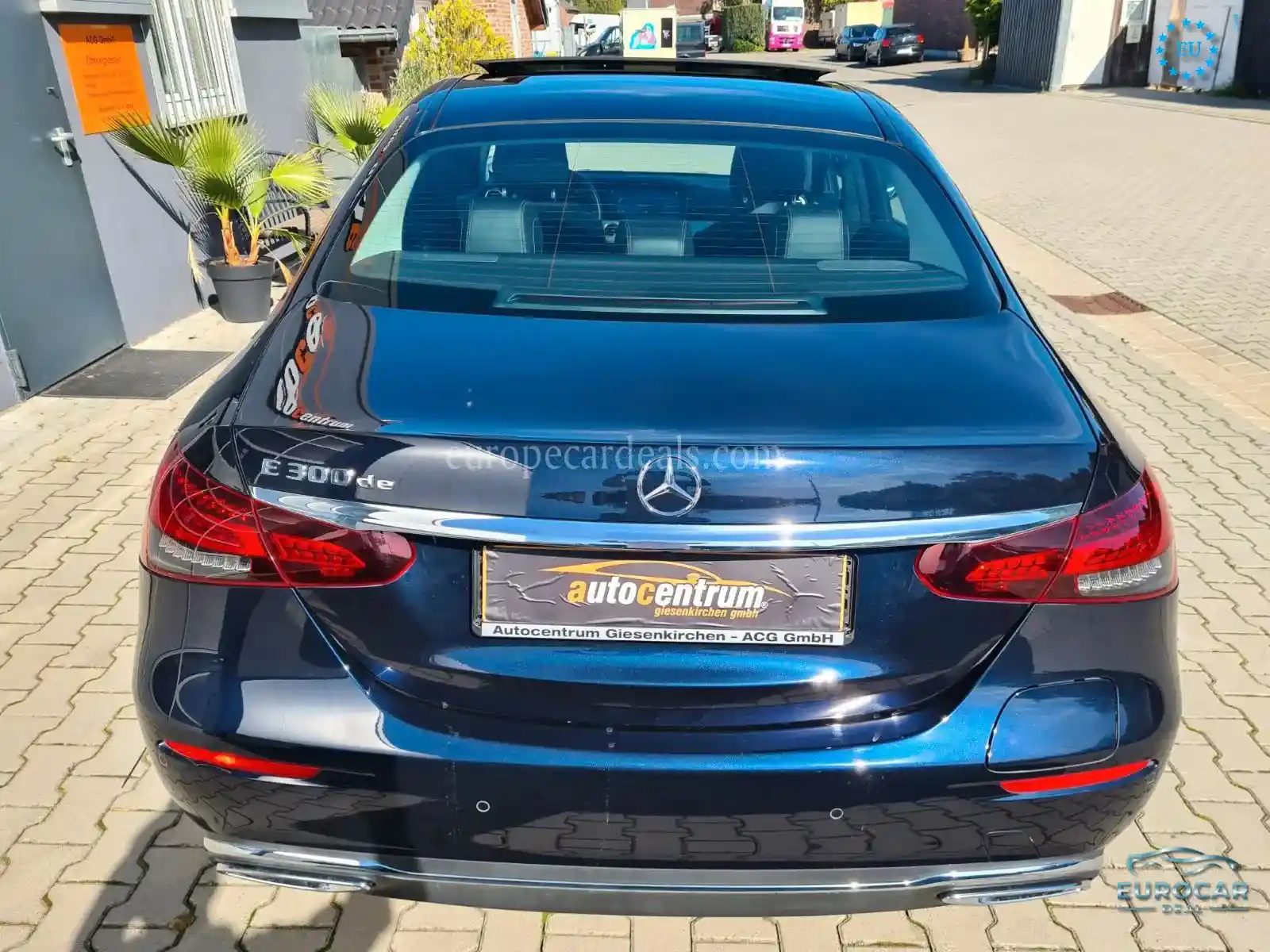 Mercedes-Benz E 300