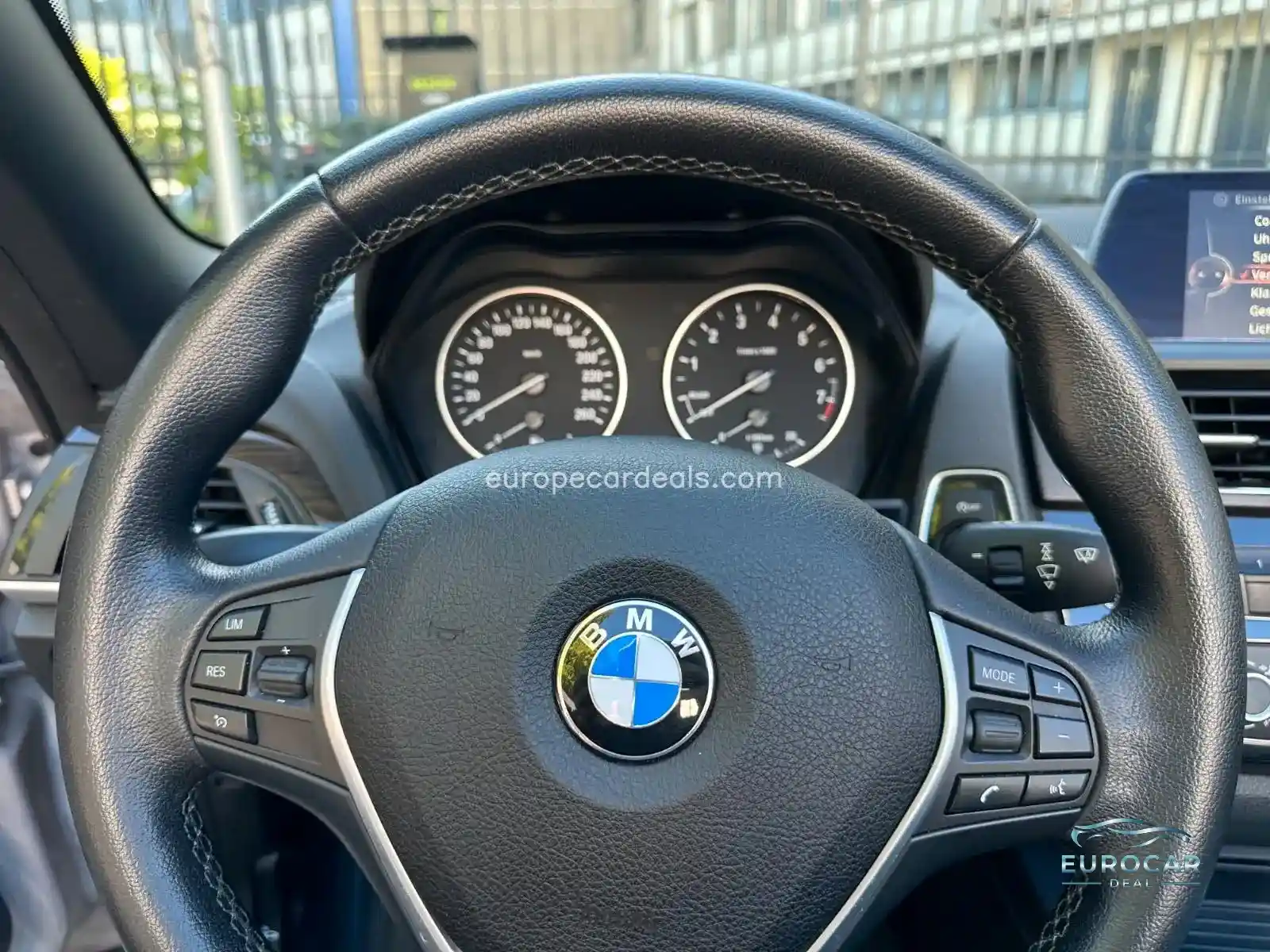 BMW 218