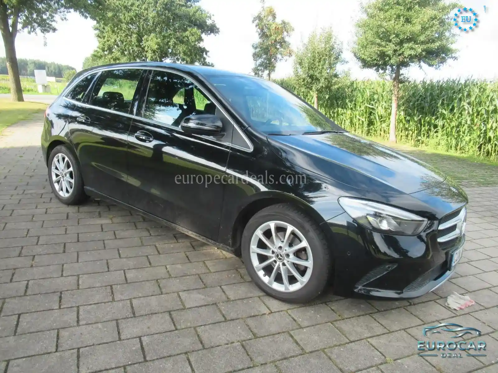 Mercedes-Benz B 180
