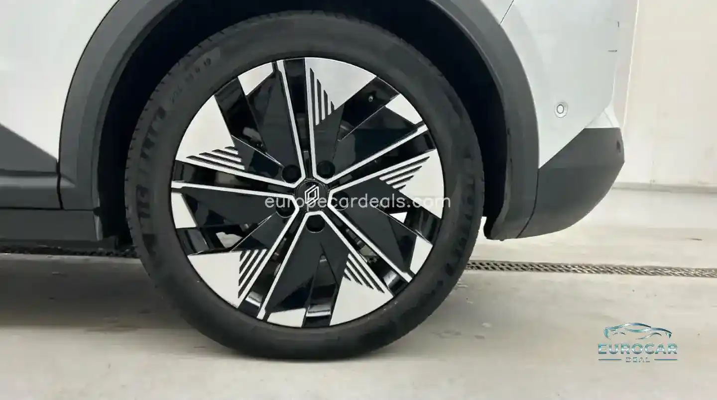 Renault Scenic E-TECH