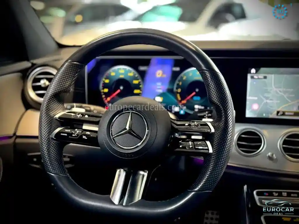 Mercedes-Benz E 300