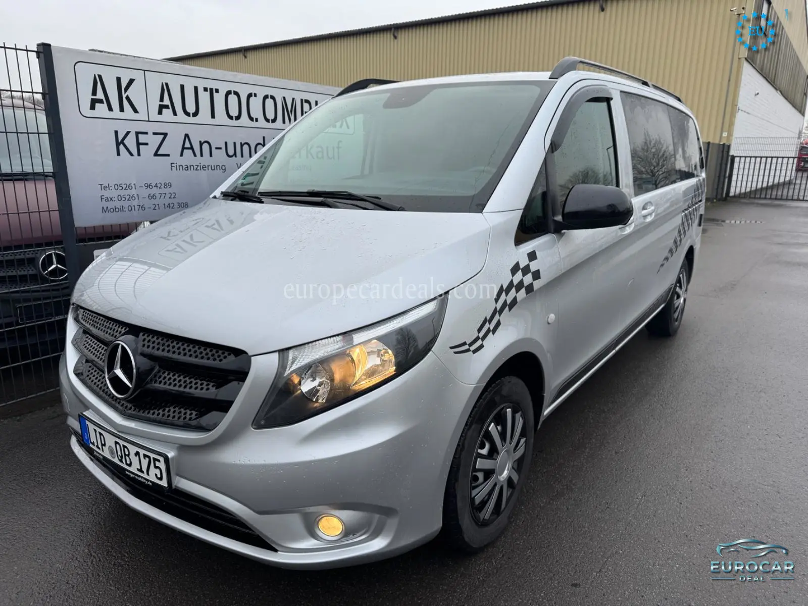 Mercedes-Benz V 220
