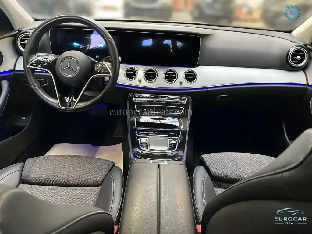 Mercedes-Benz E 220