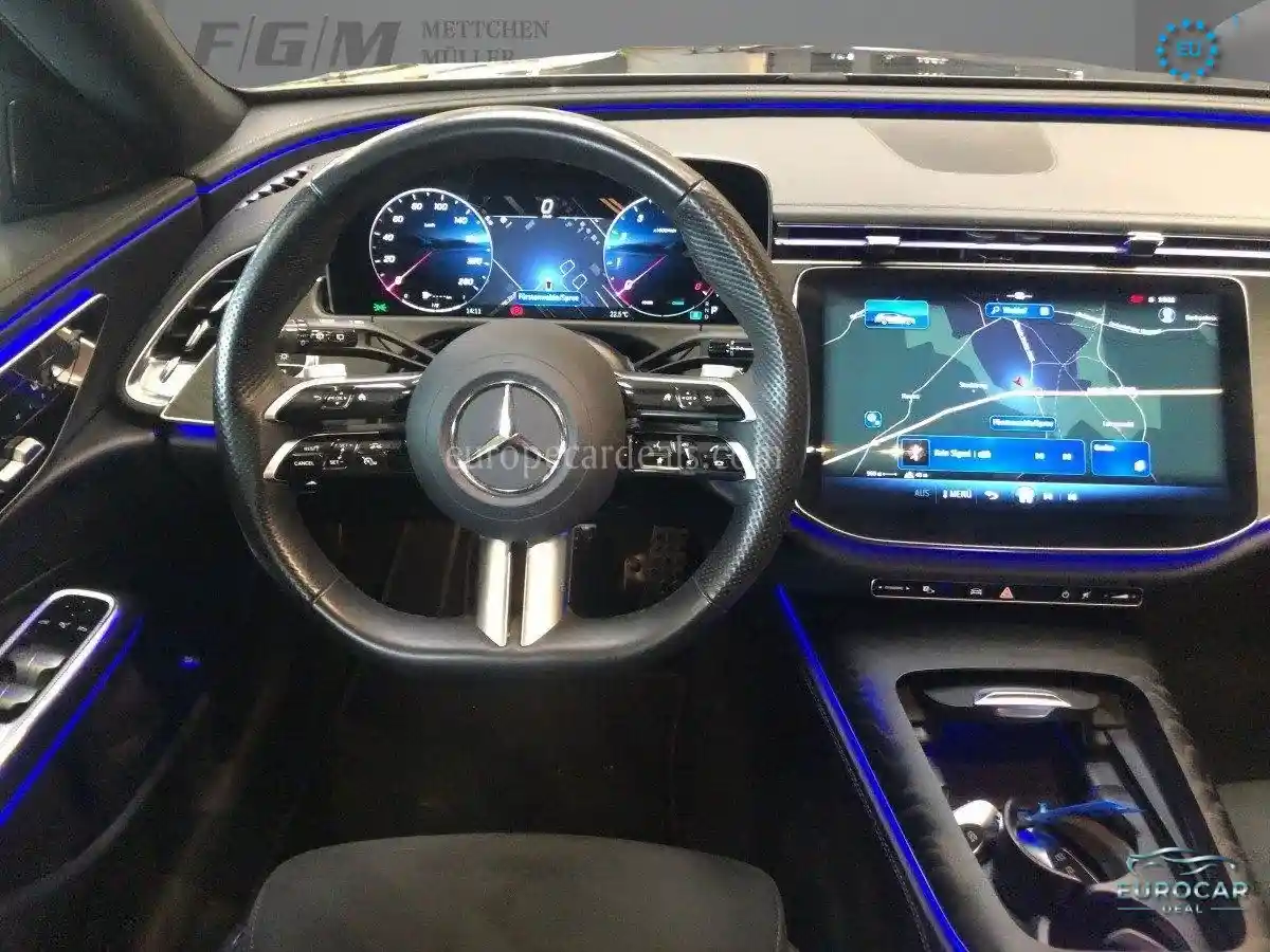 Mercedes-Benz E 200