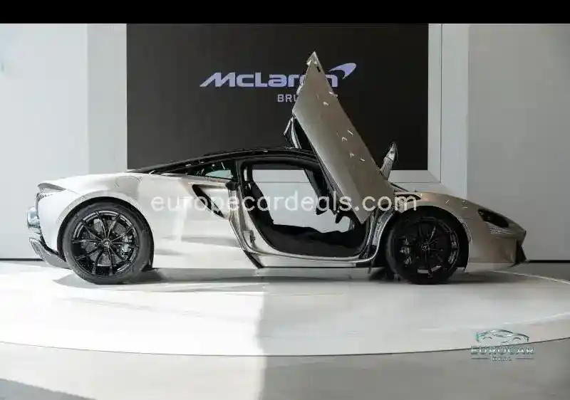 McLaren Artura