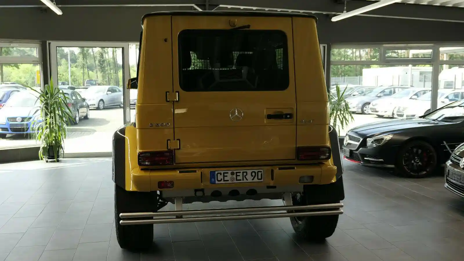 Mercedes-Benz G 500