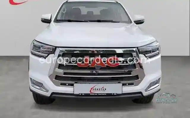 JAC 8 Pro