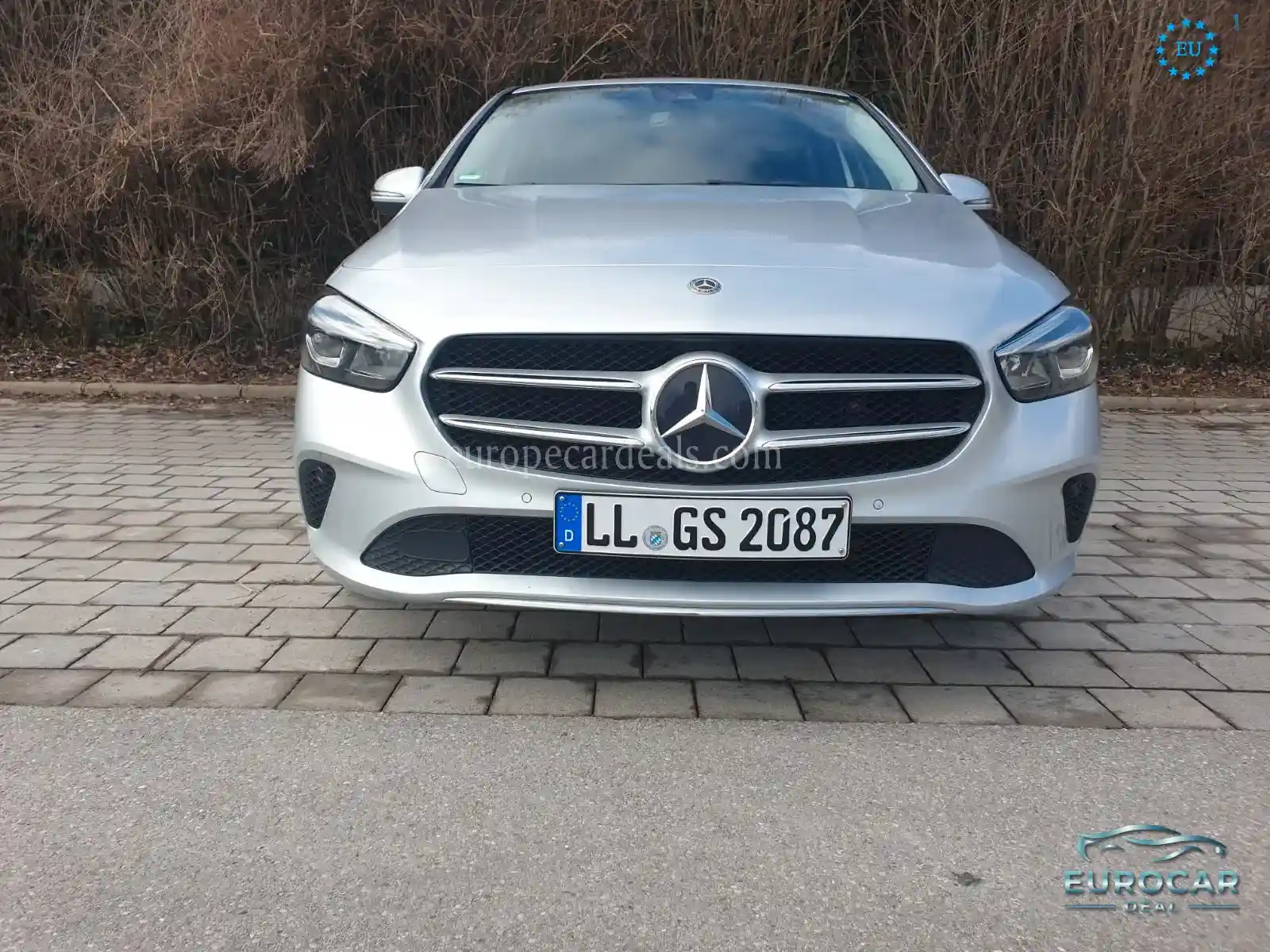 Mercedes-Benz B 220