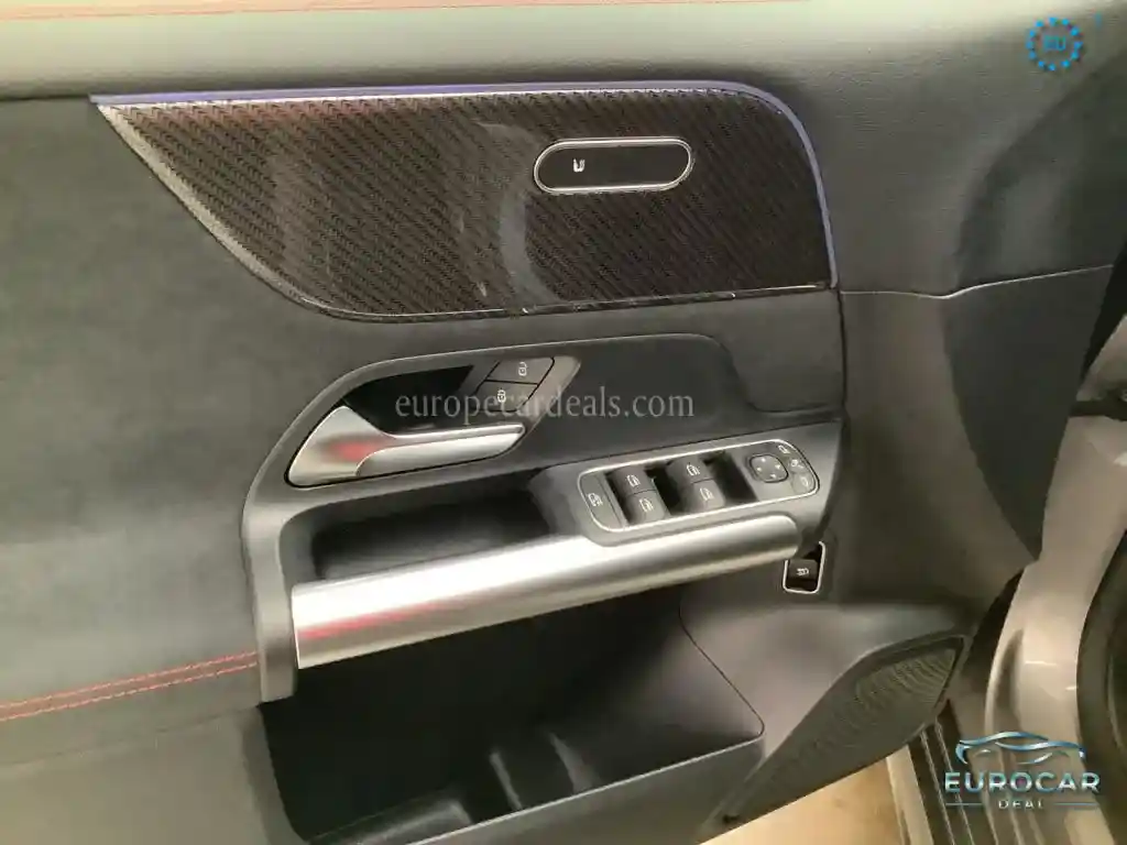 Mercedes-Benz B 220