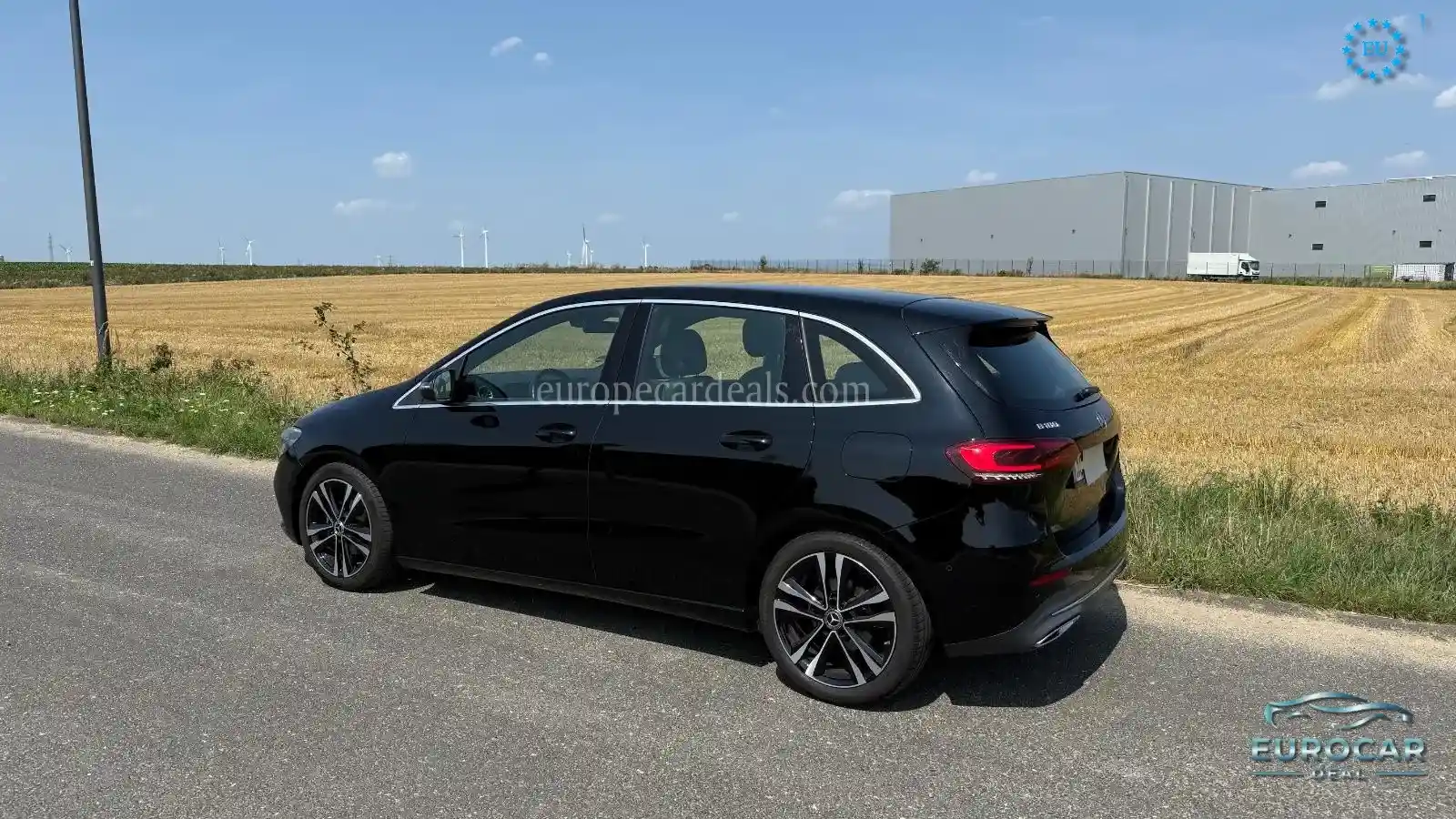 Mercedes-Benz B 180