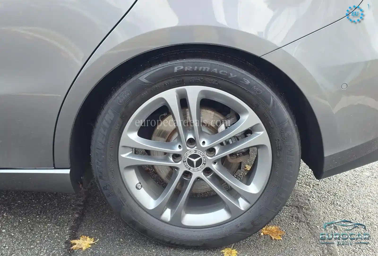Mercedes-Benz B 220