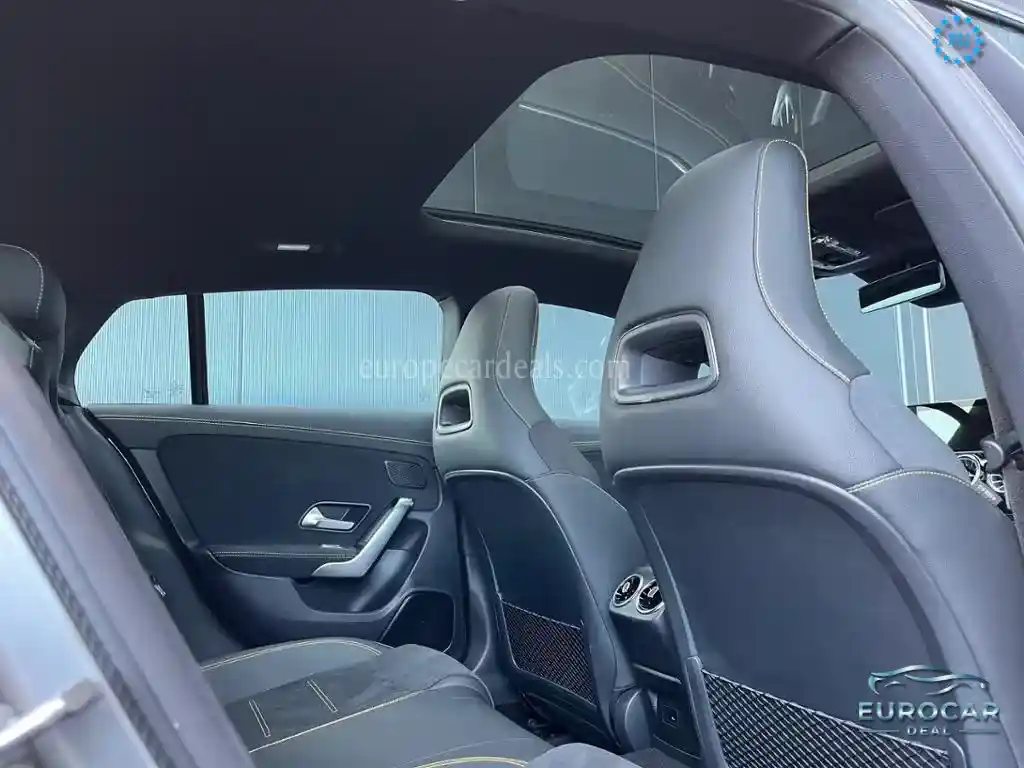 Mercedes-Benz CLA 45 AMG Shooting Brake