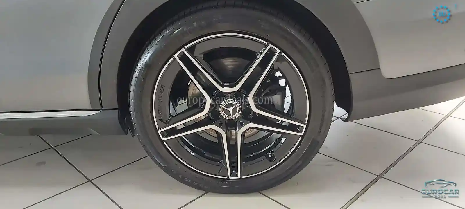 Mercedes-Benz E 400