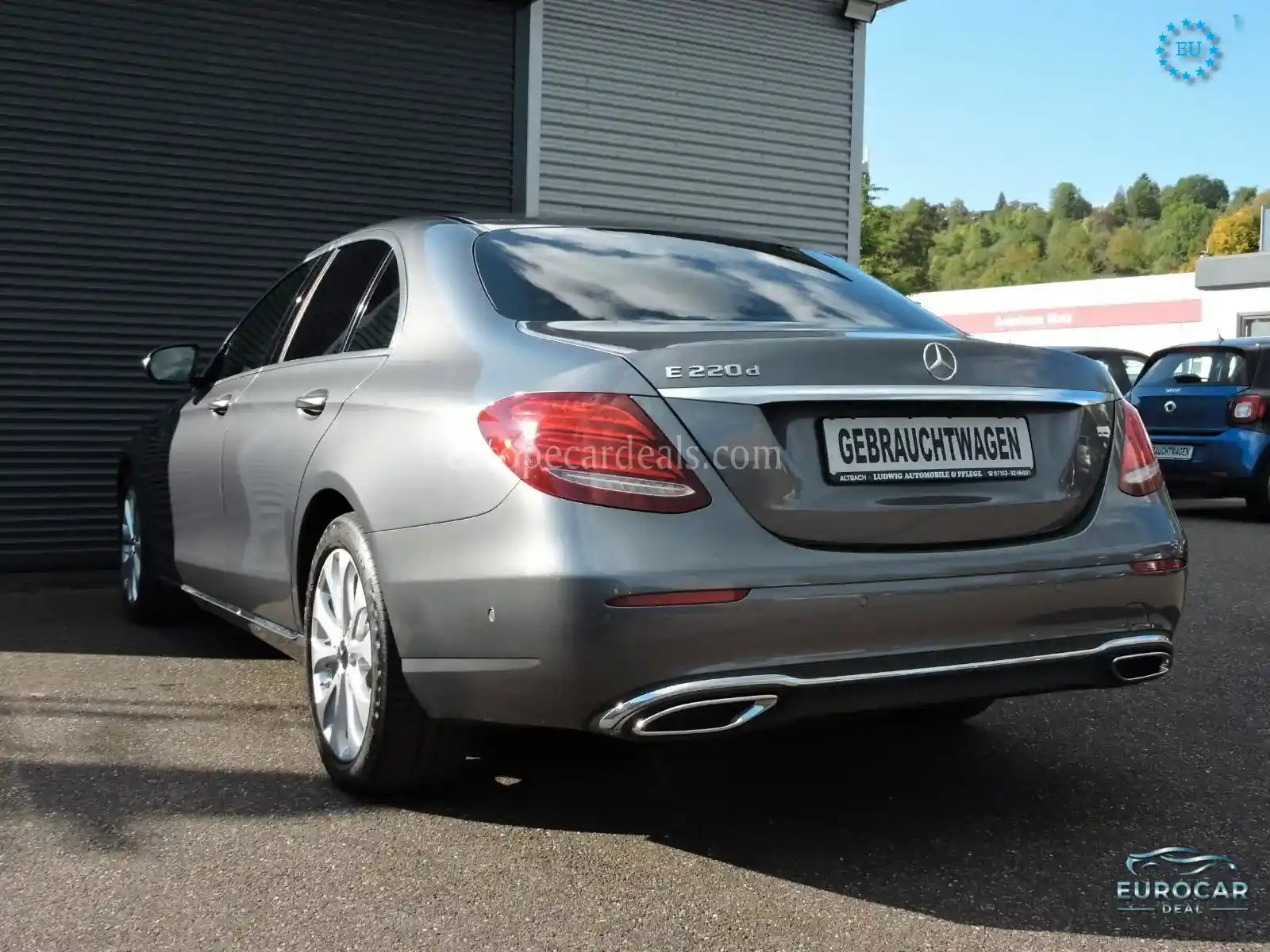 Mercedes-Benz E 220