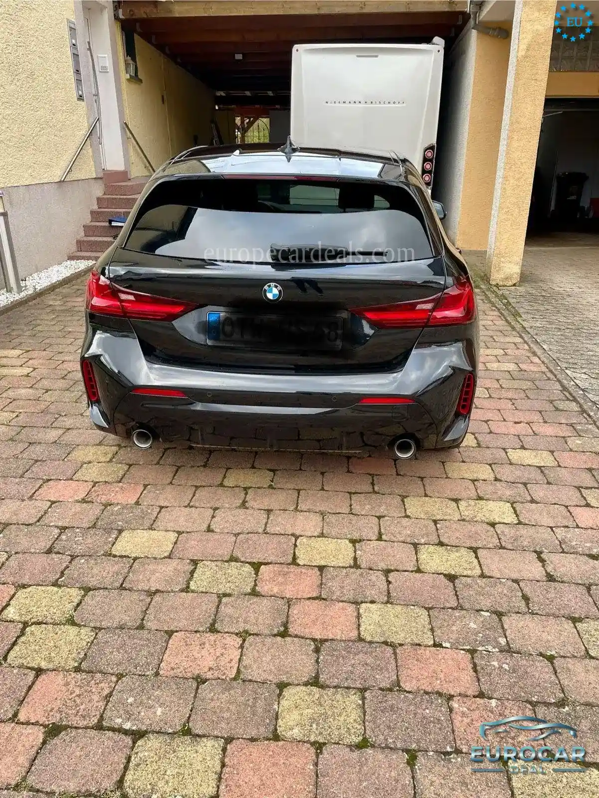 BMW 128
