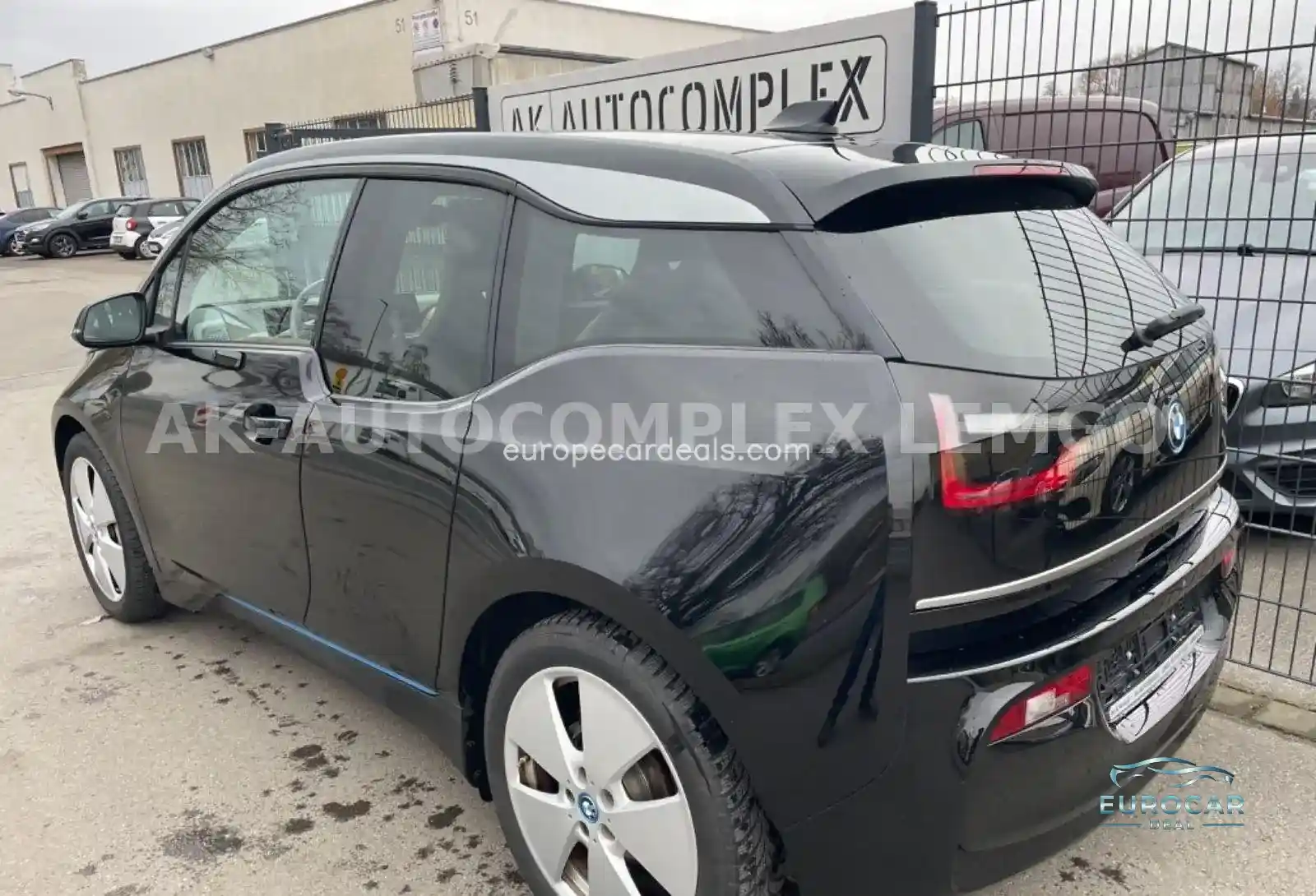 BMW i3