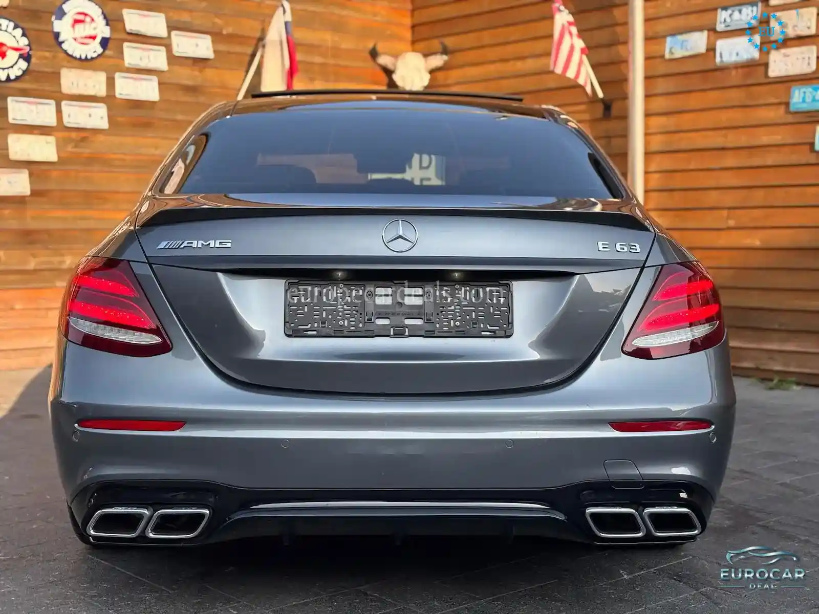 Mercedes-Benz E 63 AMG