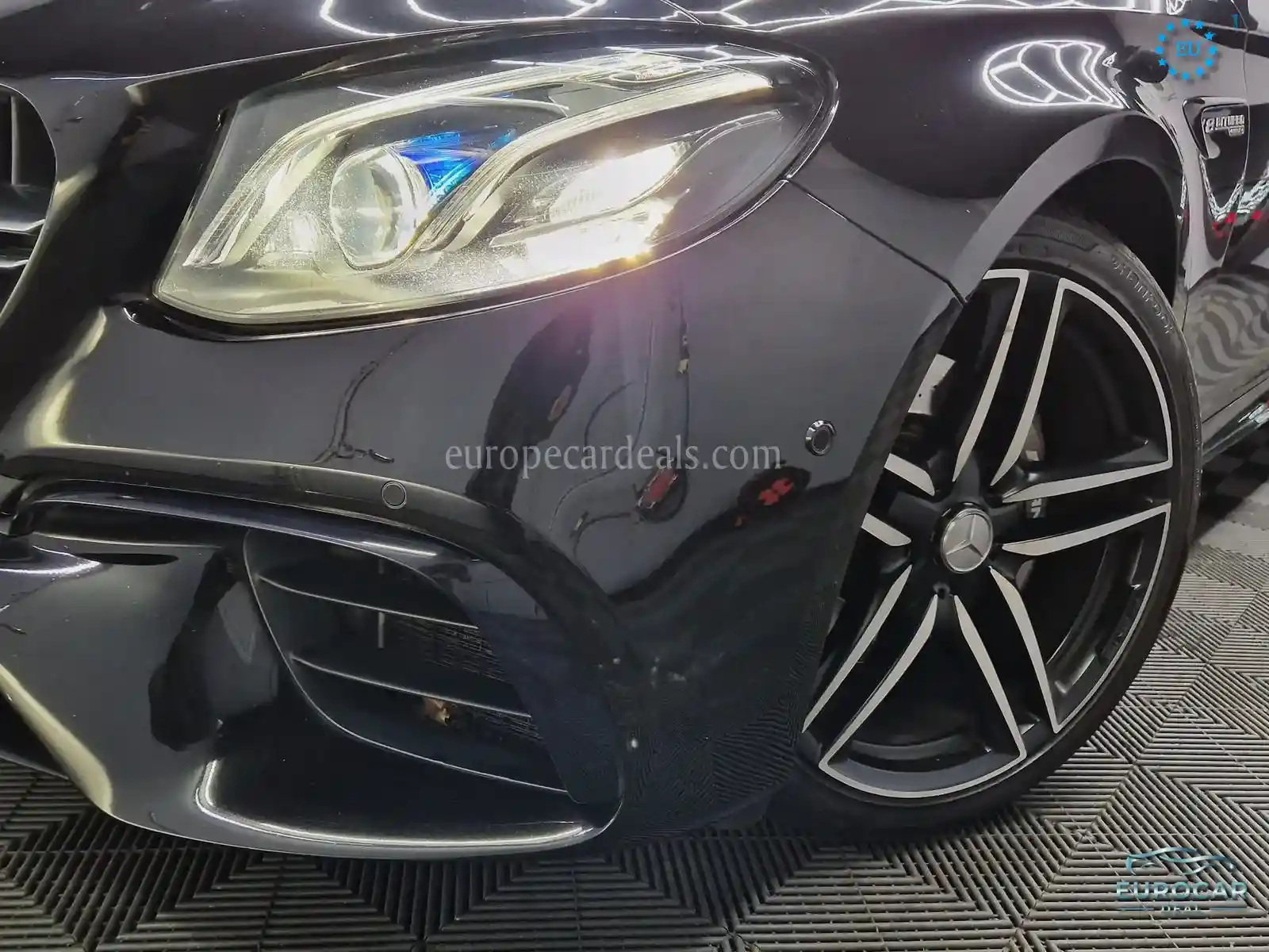 Mercedes-Benz E 63 AMG