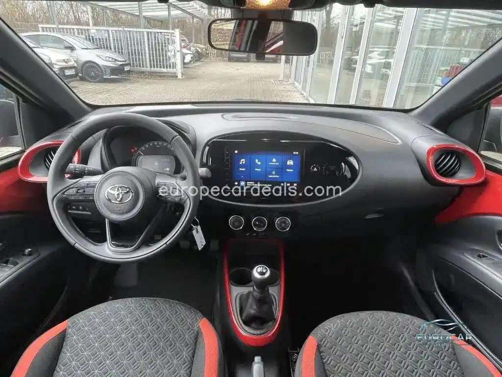 Toyota Aygo (X)