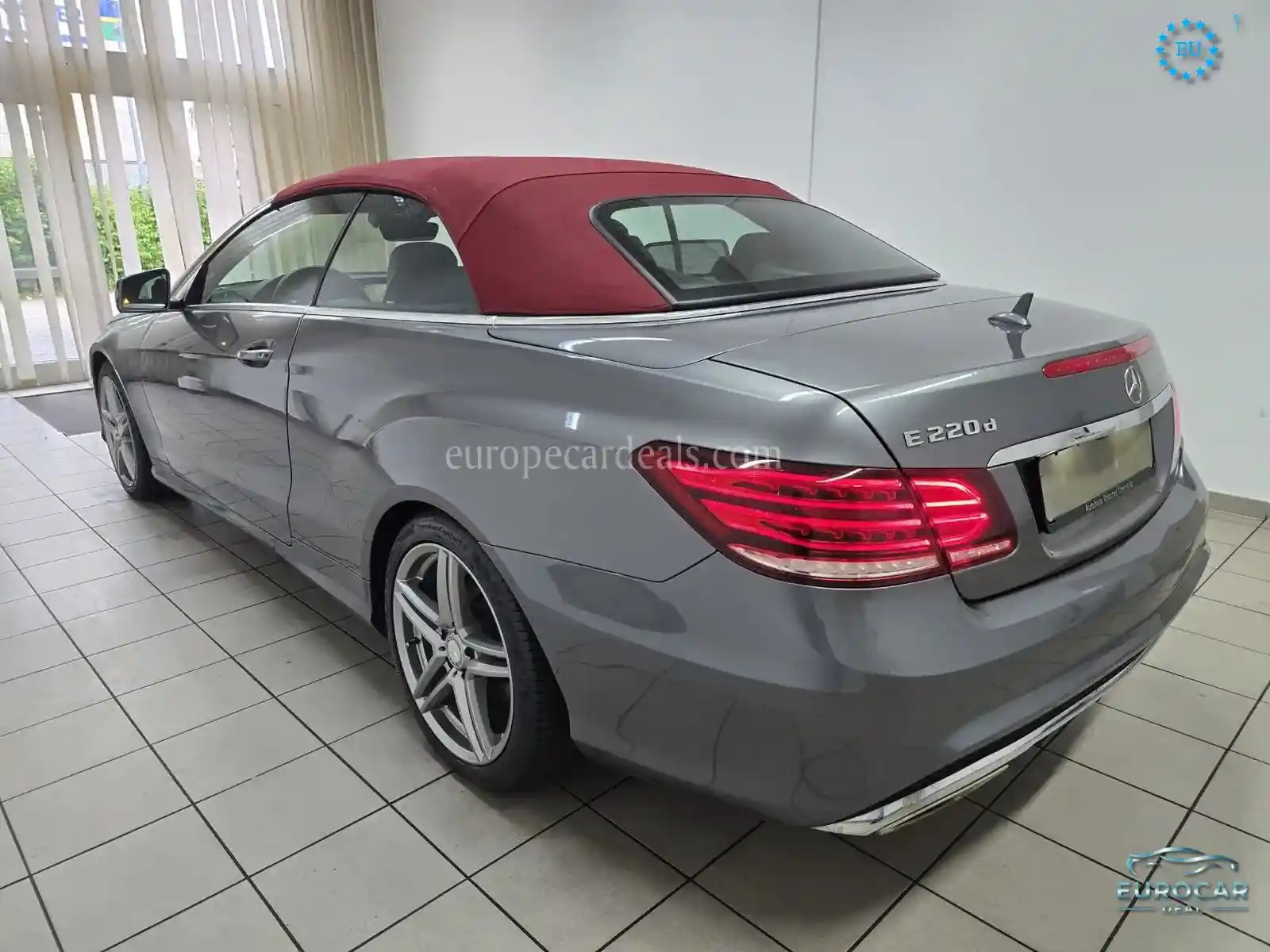 Mercedes-Benz E 220