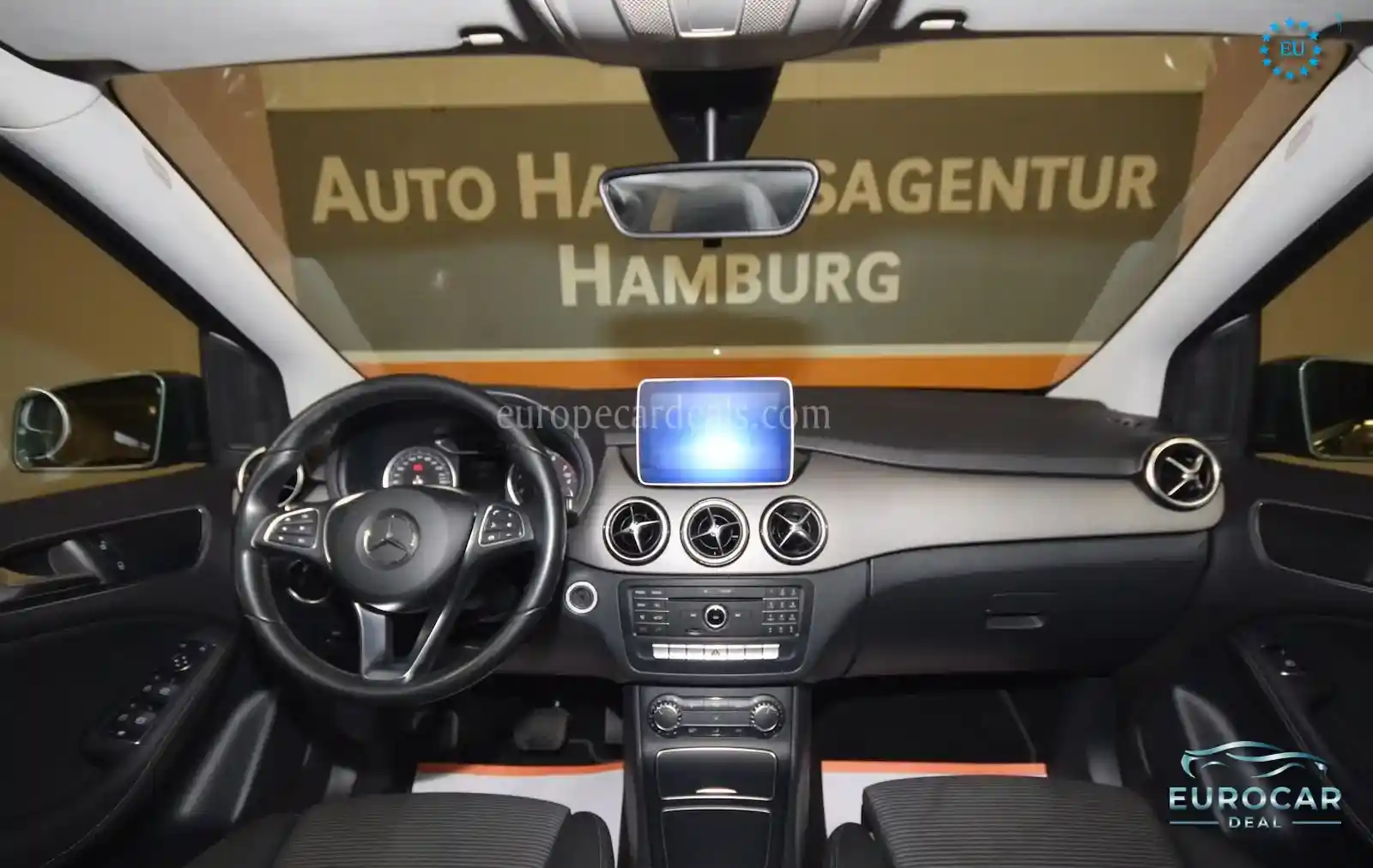 Mercedes-Benz B 180