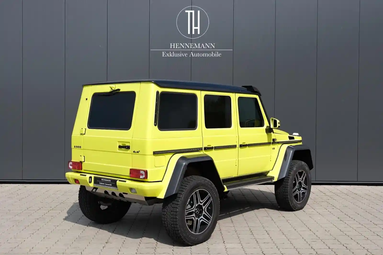 Mercedes-Benz G 500