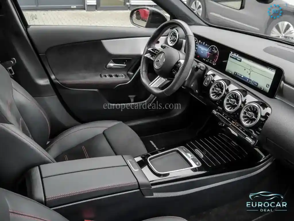 Mercedes-Benz A 220