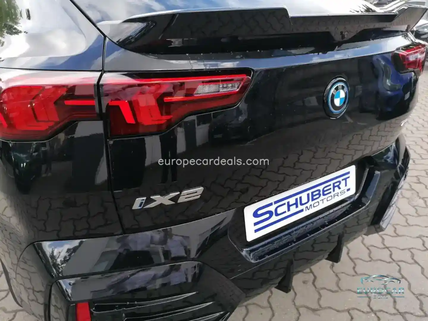 BMW iX2
