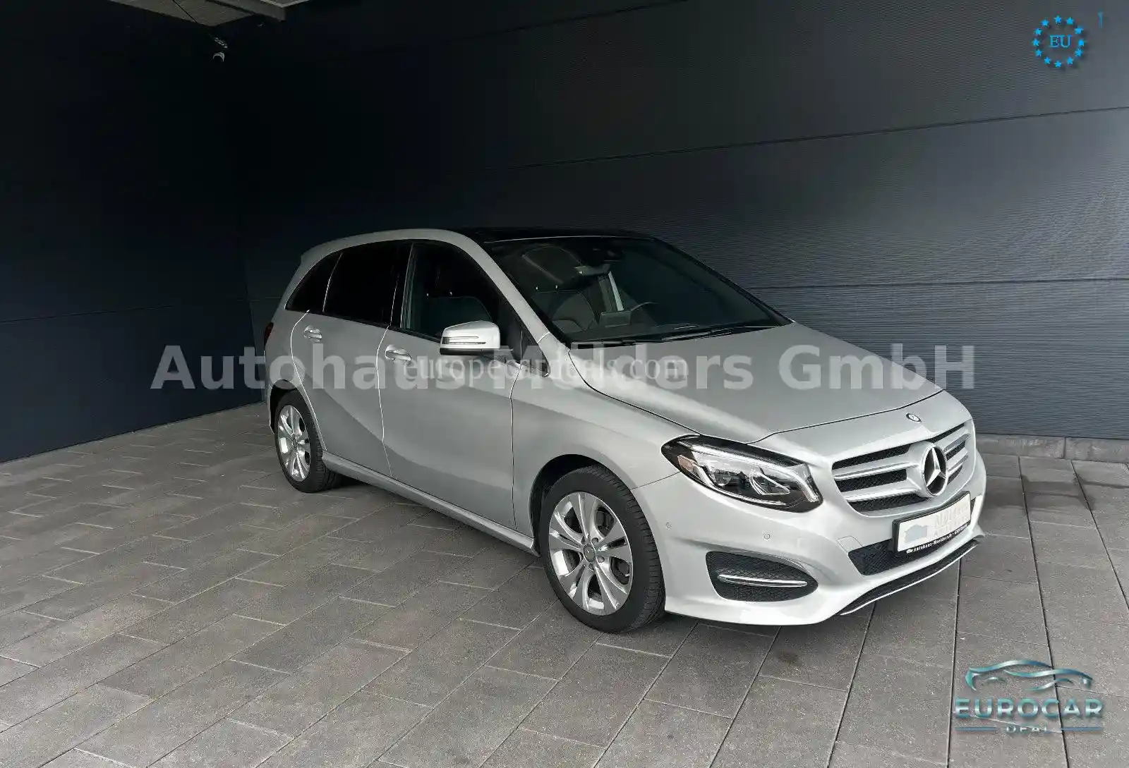 Mercedes-Benz B 220