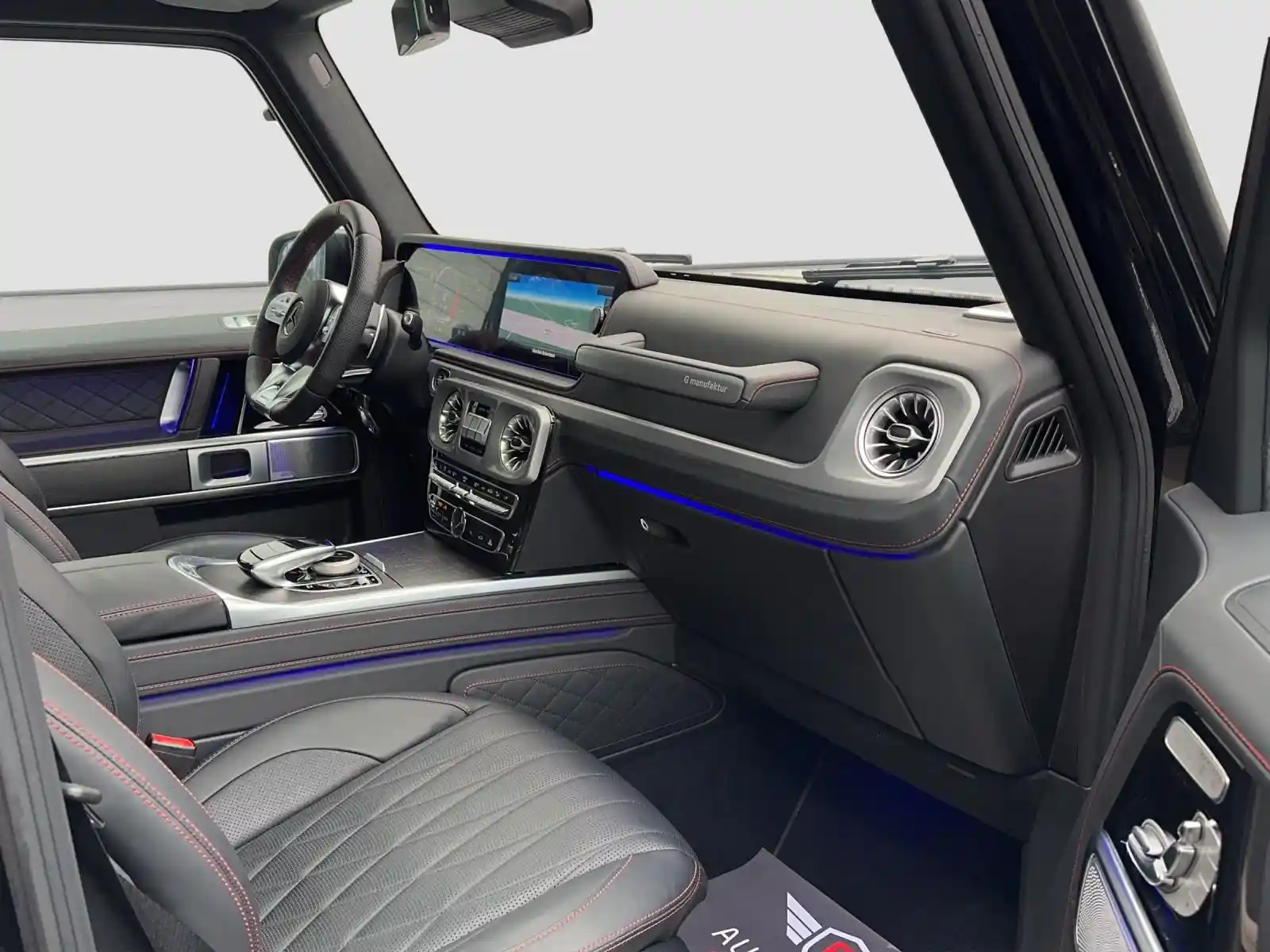 Mercedes-Benz G 500