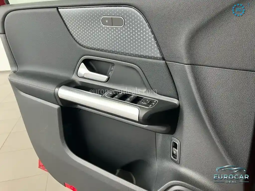 Mercedes-Benz B 220