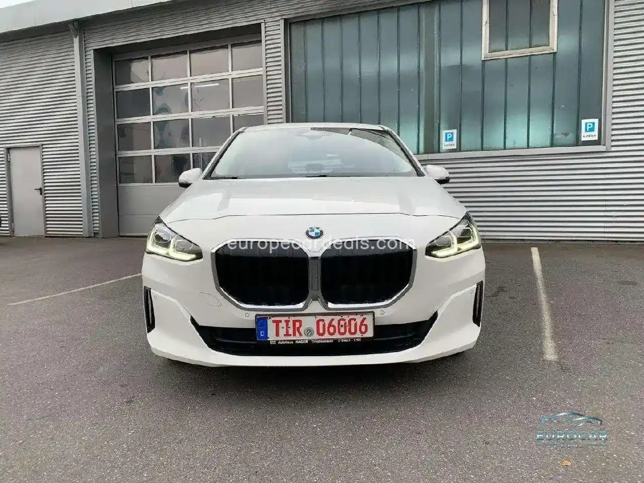 BMW 216