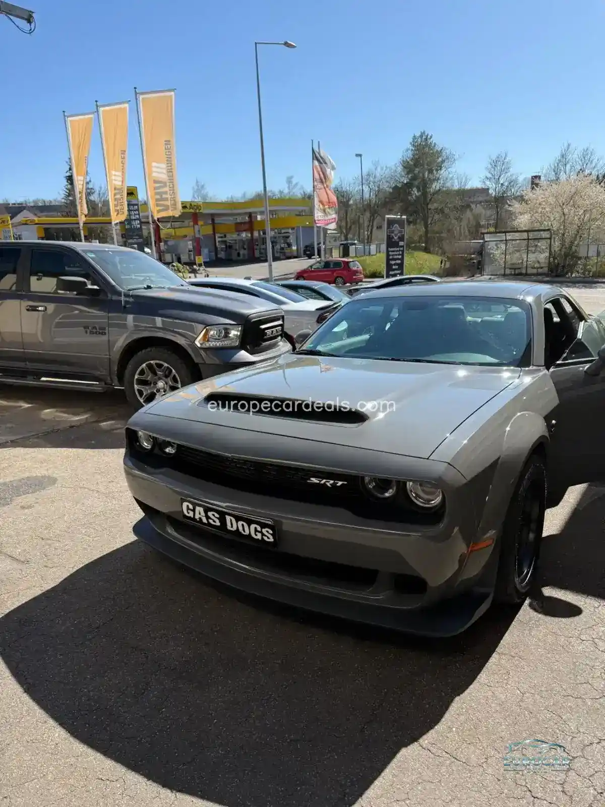 Dodge Challenger
